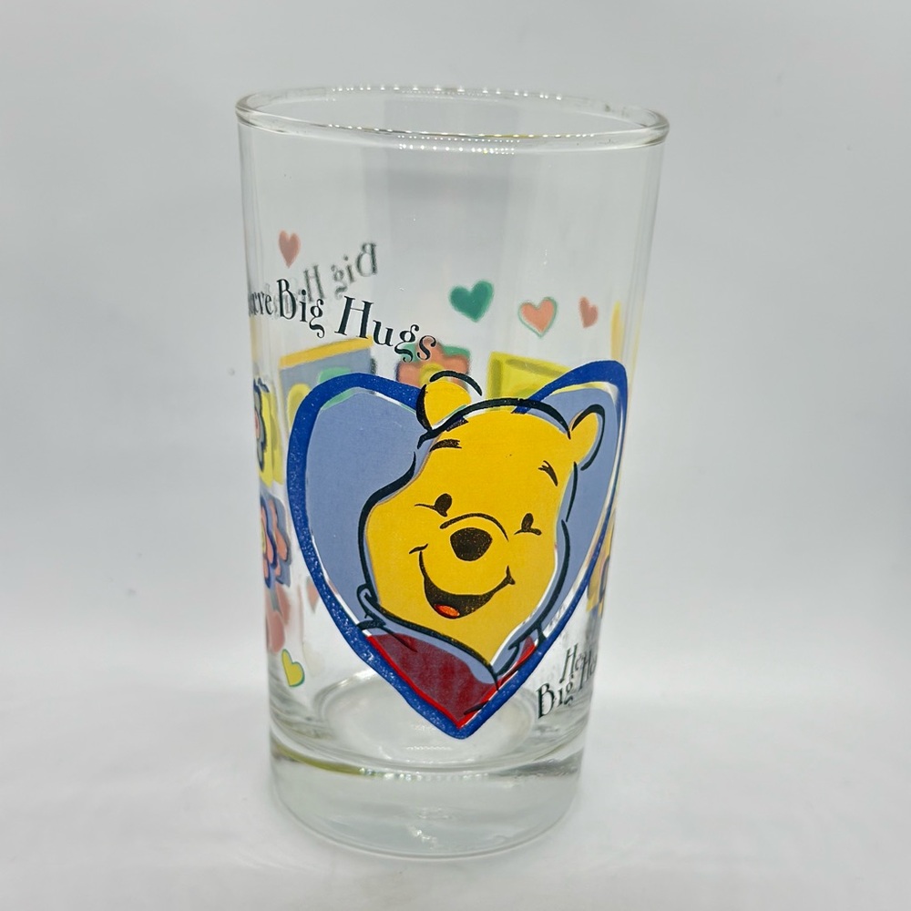 Disney Winnie the Pooh 8 oz Juice Kids Glass cup "Big Hearts Deserve Big Hugs"